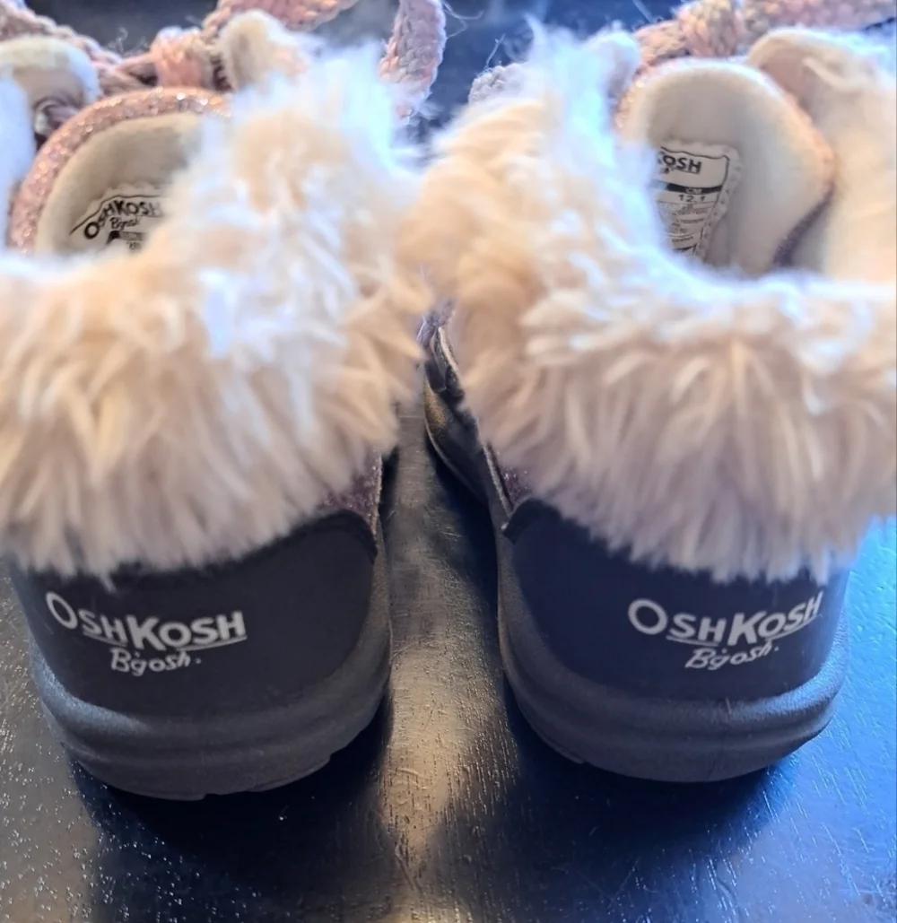 COPY - OshKosh B'gosh Glittery Toddlers Boot   Size 5